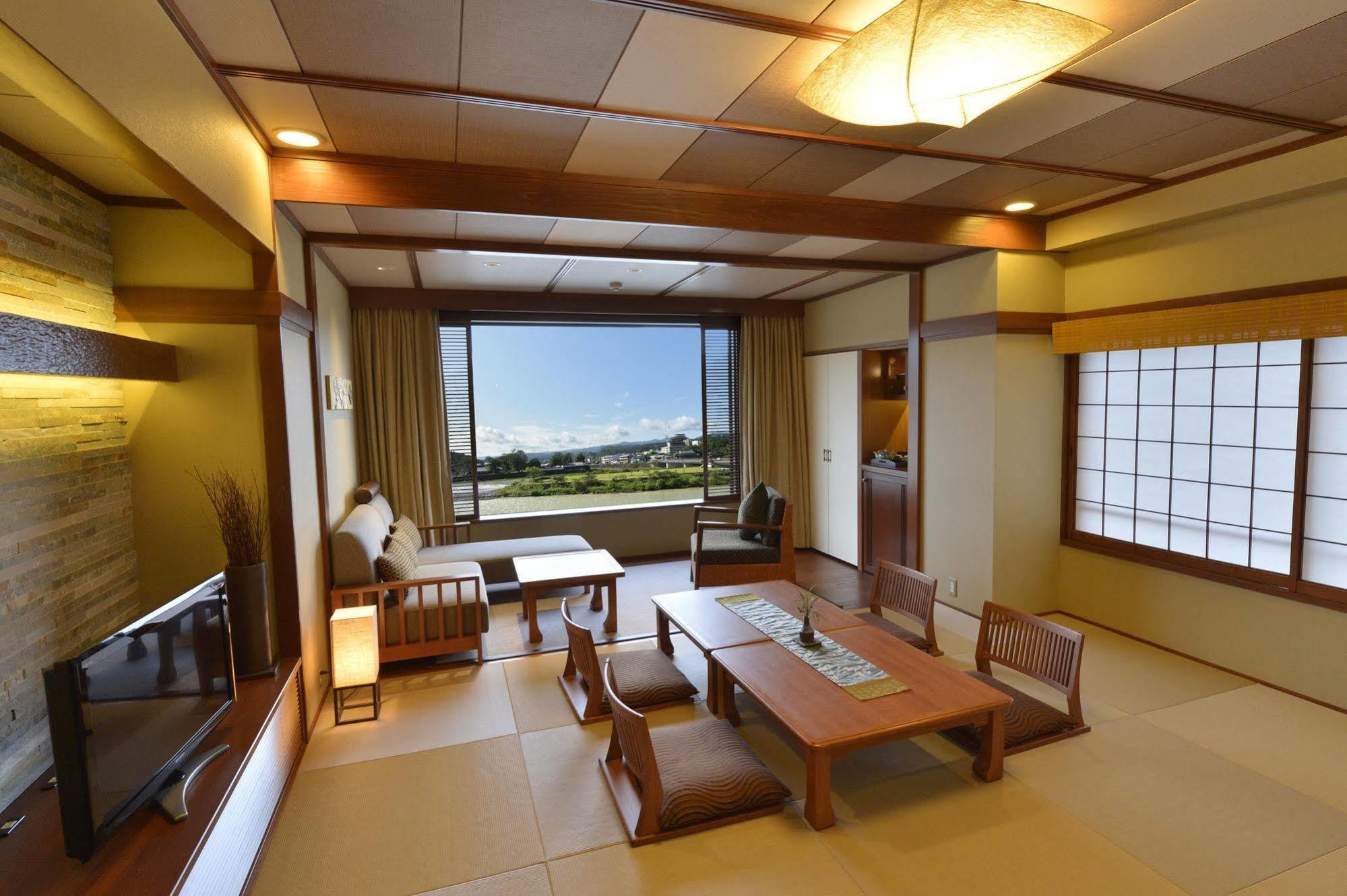 Ryokan Ayu no Sato Hitoyoshi Eksteriør billede