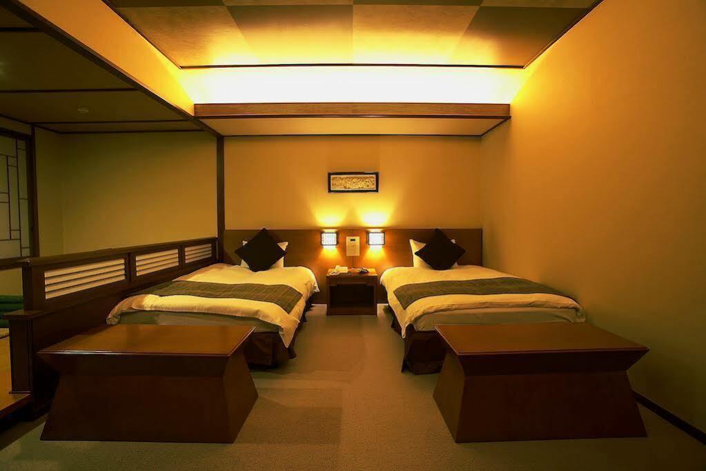 Ryokan Ayu no Sato Hitoyoshi Eksteriør billede