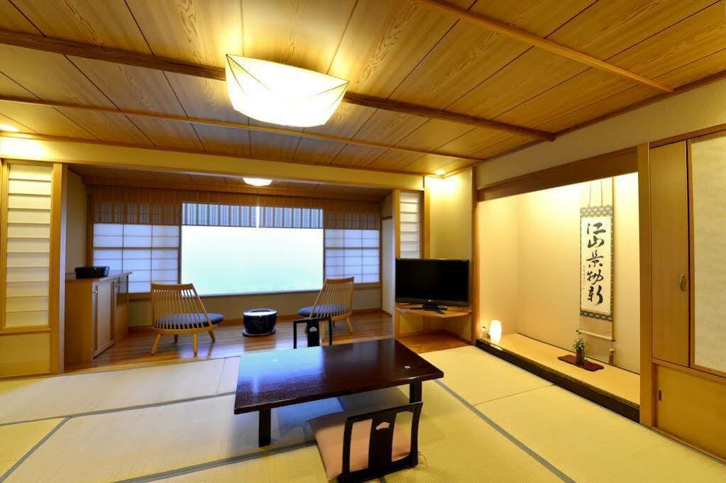 Ryokan Ayu no Sato Hitoyoshi Eksteriør billede